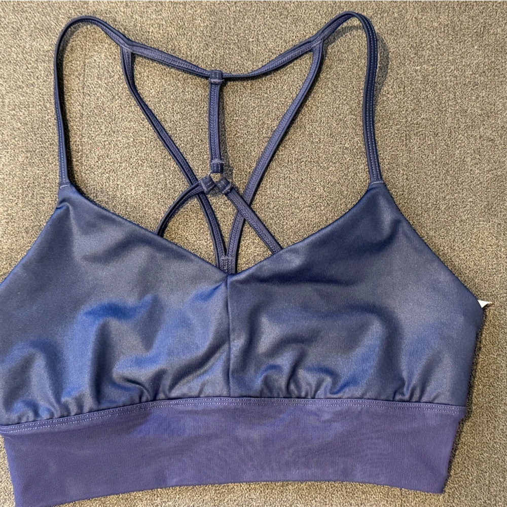 Alo yoga lavish sport bra